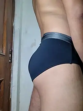 Varanasidaddy069 webcam