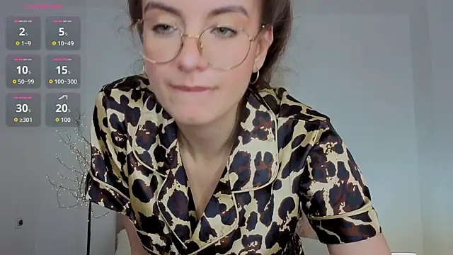 Real_cutie1 webcam