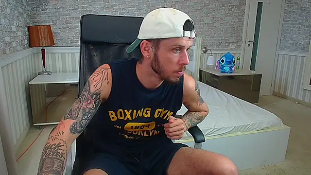 JonahShaw webcam