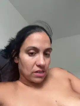 LaPetiteKim webcam