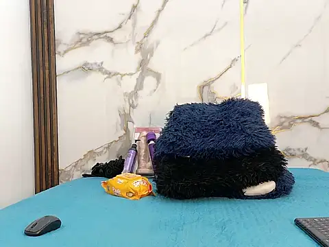 KarlaSmith__ webcam