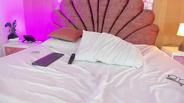 violetsmith1_ webcam