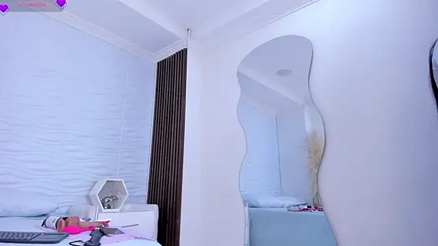 AylinLove_ webcam
