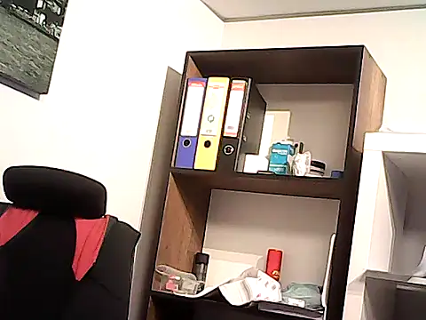 mastercharisma35 (Ask my age) - like tips pls. ı stand up for you.. okey