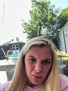 Irish_BarbieMilfx webcam