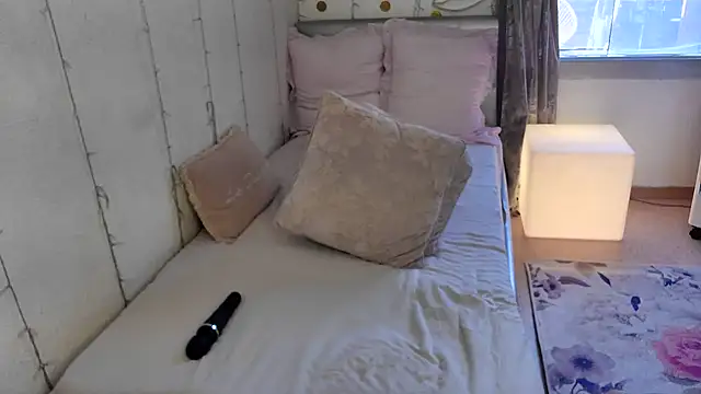 AlicianeFrancaise webcam