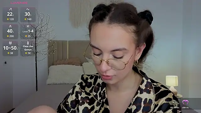 Real_cutie1 webcam