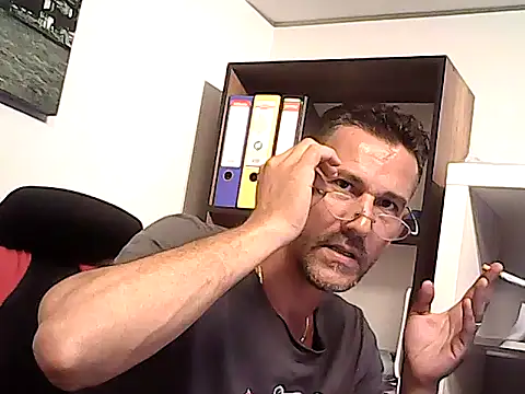 mastercharisma35 webcam