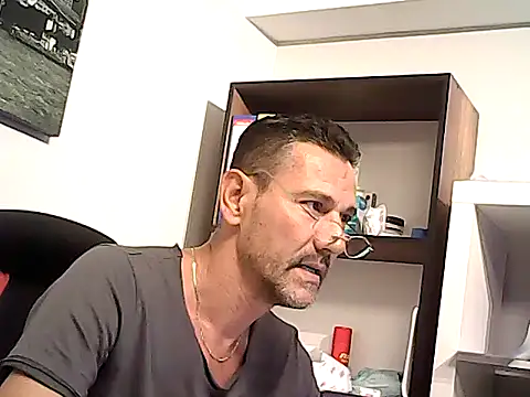 mastercharisma35 webcam