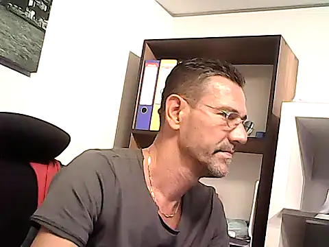 mastercharisma35 webcam
