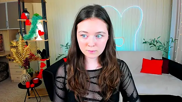 AlluringLookk webcam