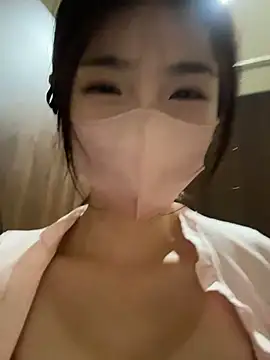 gougou13 Live Web Cam Show