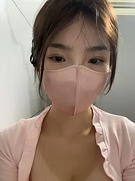 gougou13 Live Web Cam Show