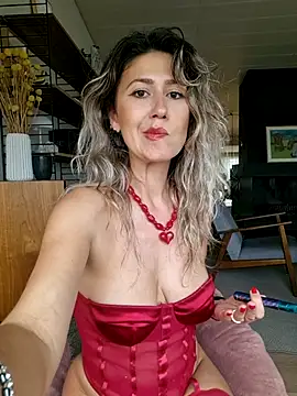 CelynaRoss webcam