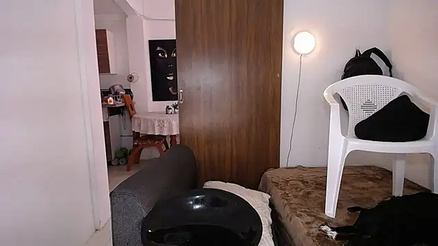 yselahot webcam