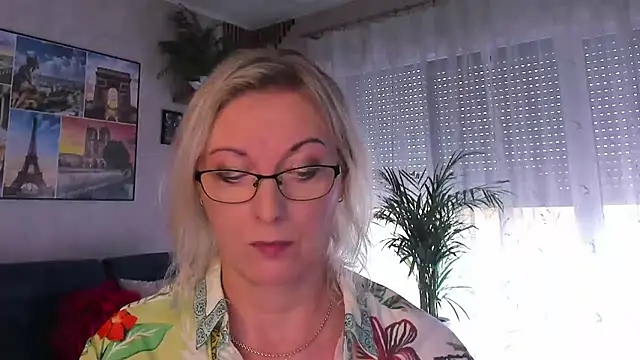 vanessa_chat