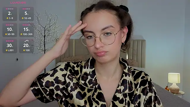 Real_cutie1 webcam