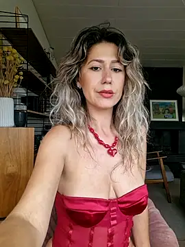 CelynaRoss webcam