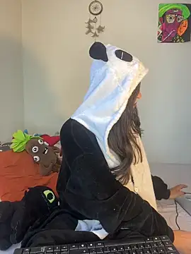 Antonella_Moreau webcam