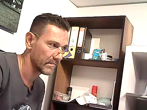 mastercharisma35 webcam