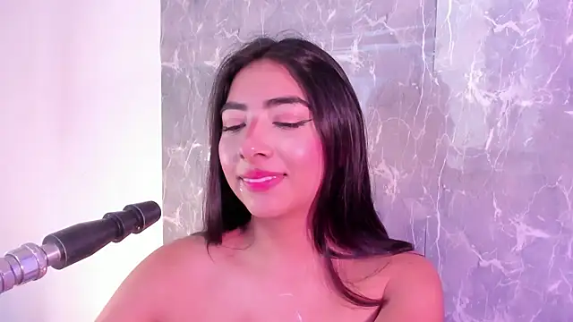 cherry_skinnyy_ webcam