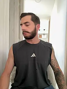 thomas_gun - Thomas_gun's free webcam - UK Sex Cams