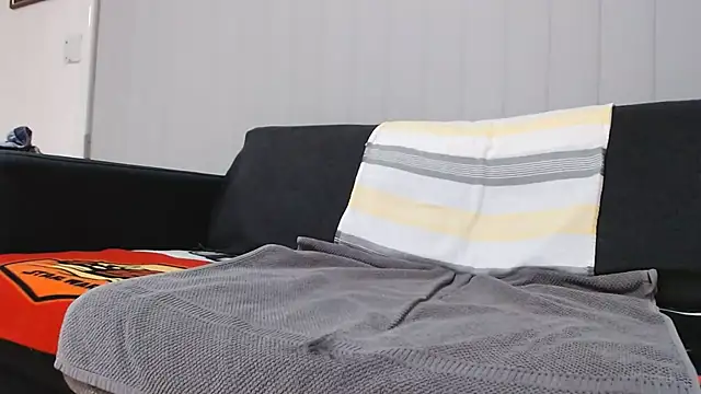 lilchristian@xh webcam