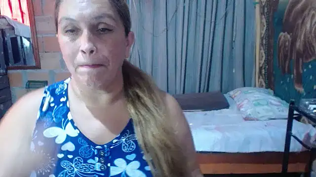 MOTHER_AND_SON09 webcam