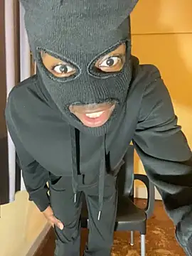 lootlove-26's live cam