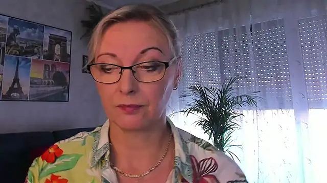 vanessa_chat webcam