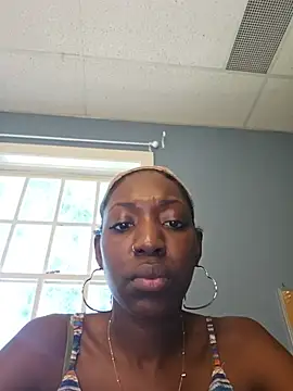oliviaprettypussy webcam