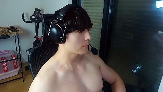 Tkcqcc live cam on StripChat