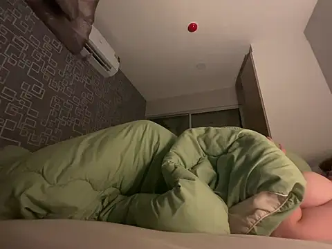 iamMalixxx live cam on StripChat