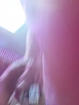 Undercover_Pornstar live cam on StripChat