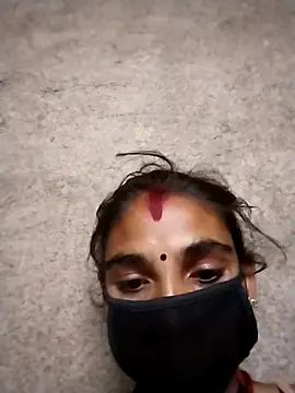 Live sex cam of Seenu---Thakur