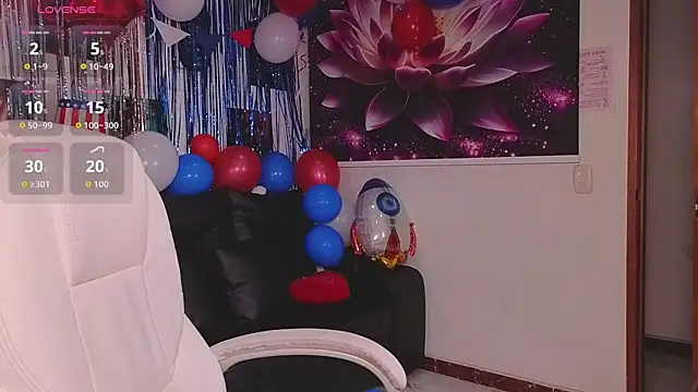 baby_julieta00 live cam on StripChat