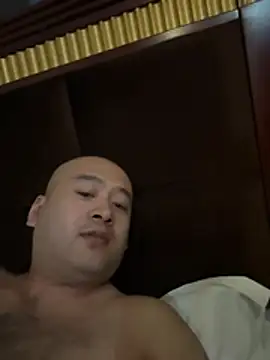 CCW66 live cam on StripChat