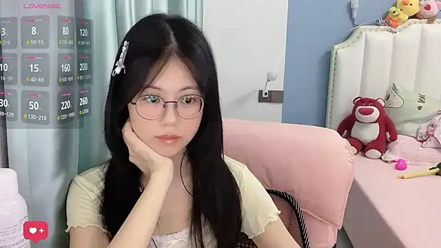 Luna-666 webcam