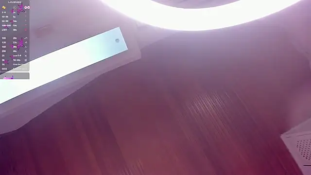 elodie_walker webcam