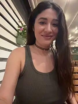 IrisBlues live cam on StripChat