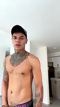 xavierblak live cam on StripChat