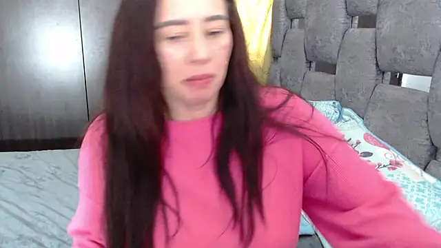 sara_hott_1 live cam on StripChat
