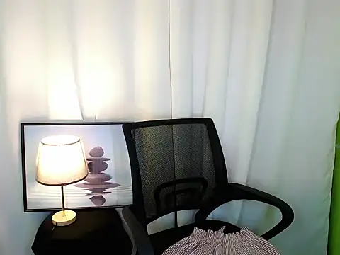 TsCyra_foxxx webcam