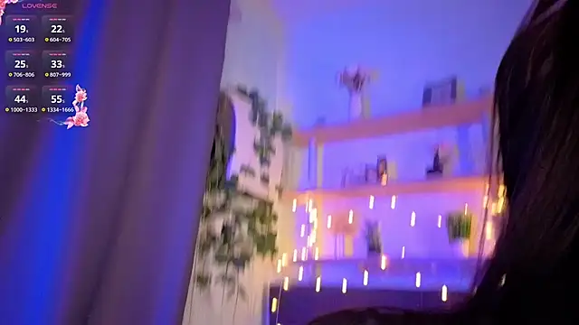 TristaRoht live cam on StripChat