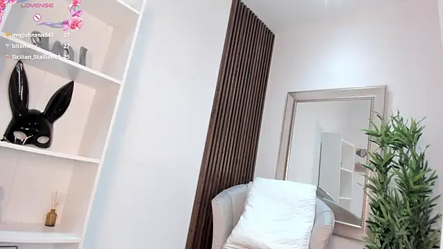 alessia_moon1 webcam