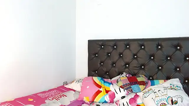 Ameliejoness_ Live Web Cam Show