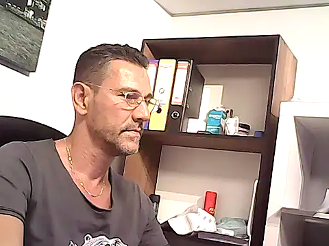 mastercharisma35 webcam