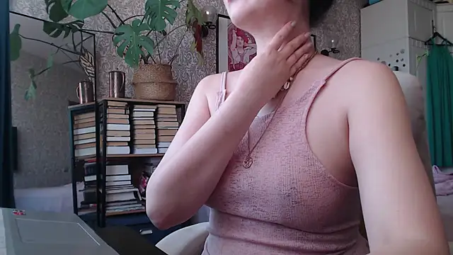 Koreanowner live cam on StripChat
