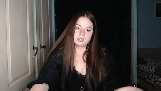 ryhhnnagold99 live cam on StripChat