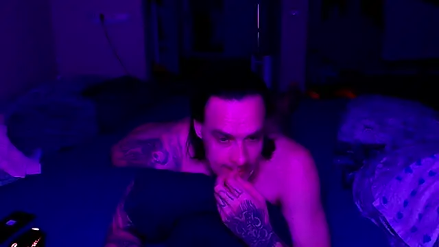 baphomet_from_ice webcam